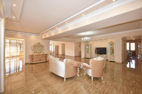 Teryan street, 4 bedrooms Luxury, Unique apartment TT888